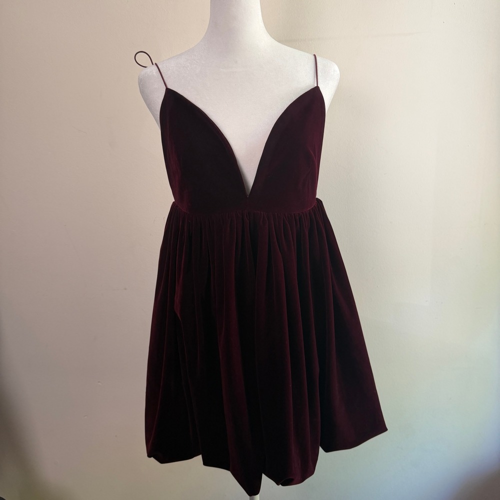 Ancosti‎ Velvet Babydoll Mini Dress V-Neck Adjustable Burgundy Medium Hoco